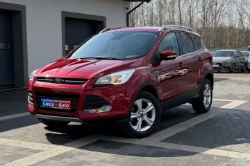 **Śliczna_Wiśniowa_Kuga_1.5_Benzyna_2016_Rok_Mały_Przebieg**